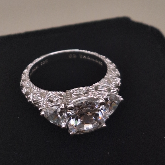 Judith Ripka 19.32ctw Bella Luce Sterling Silver Cz Cocktail Ring – Size 6 - Picture 9 of 14